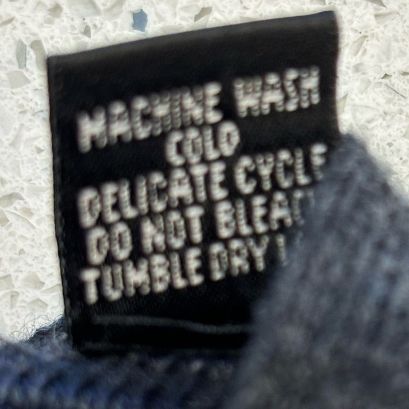 Vintage Mens Cardigan Sweater Vest Large Wool Blend Glengarry Plaid Kurt Cobain - Picture 11 of 11